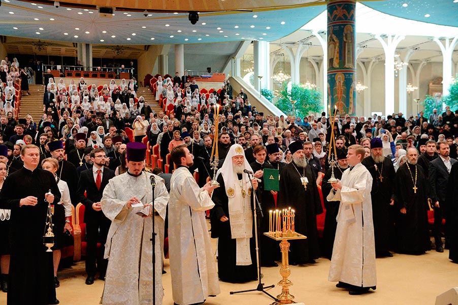 Представители отдела социального служения Бежецкой епархии приняли участие в VIII Общецерковном съезде по социальному служению