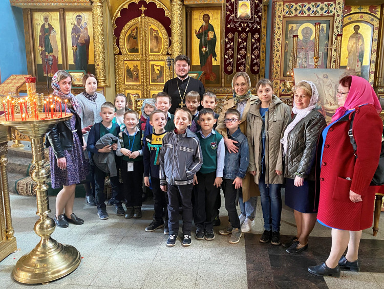 Учащиеся Удомельской средней общеобразовательной школы №1 посетили Князь-Владимирский собор г. Удомля