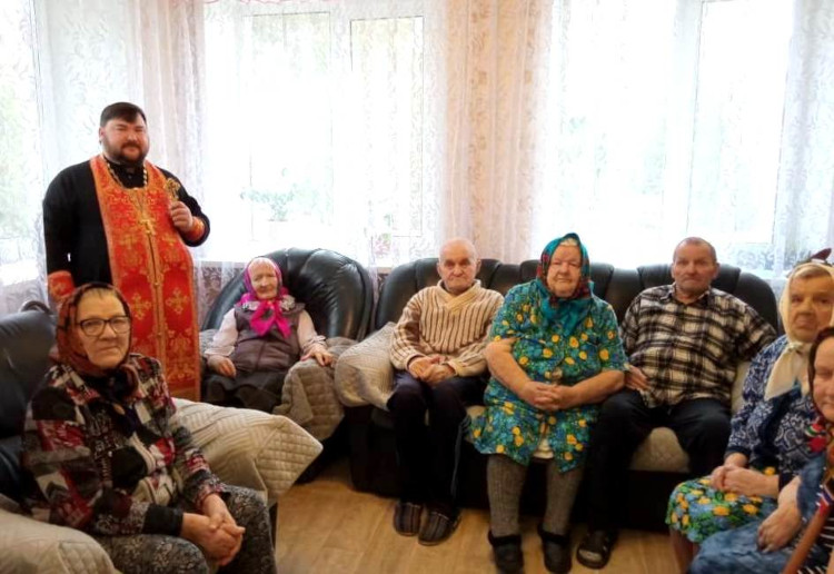 Поздравление с праздником Светлого Христова Воскресения насельников Кузнецковского дома-интерната для престарелых