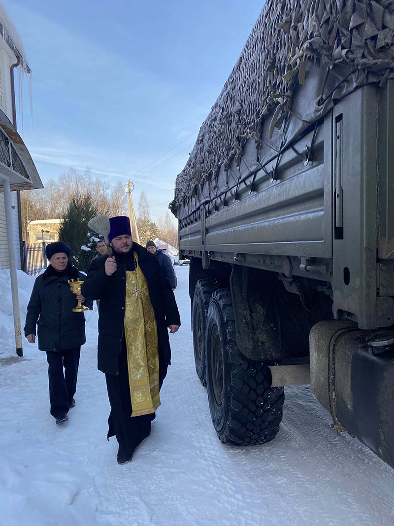 Очередной гуманитарный груз отправился из Бежецкой епархии в зону проведения специальной военной операции.