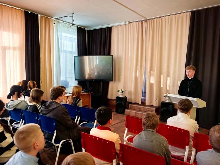 Лихославльское благочиние посетила группа студентов Московских духовных школ